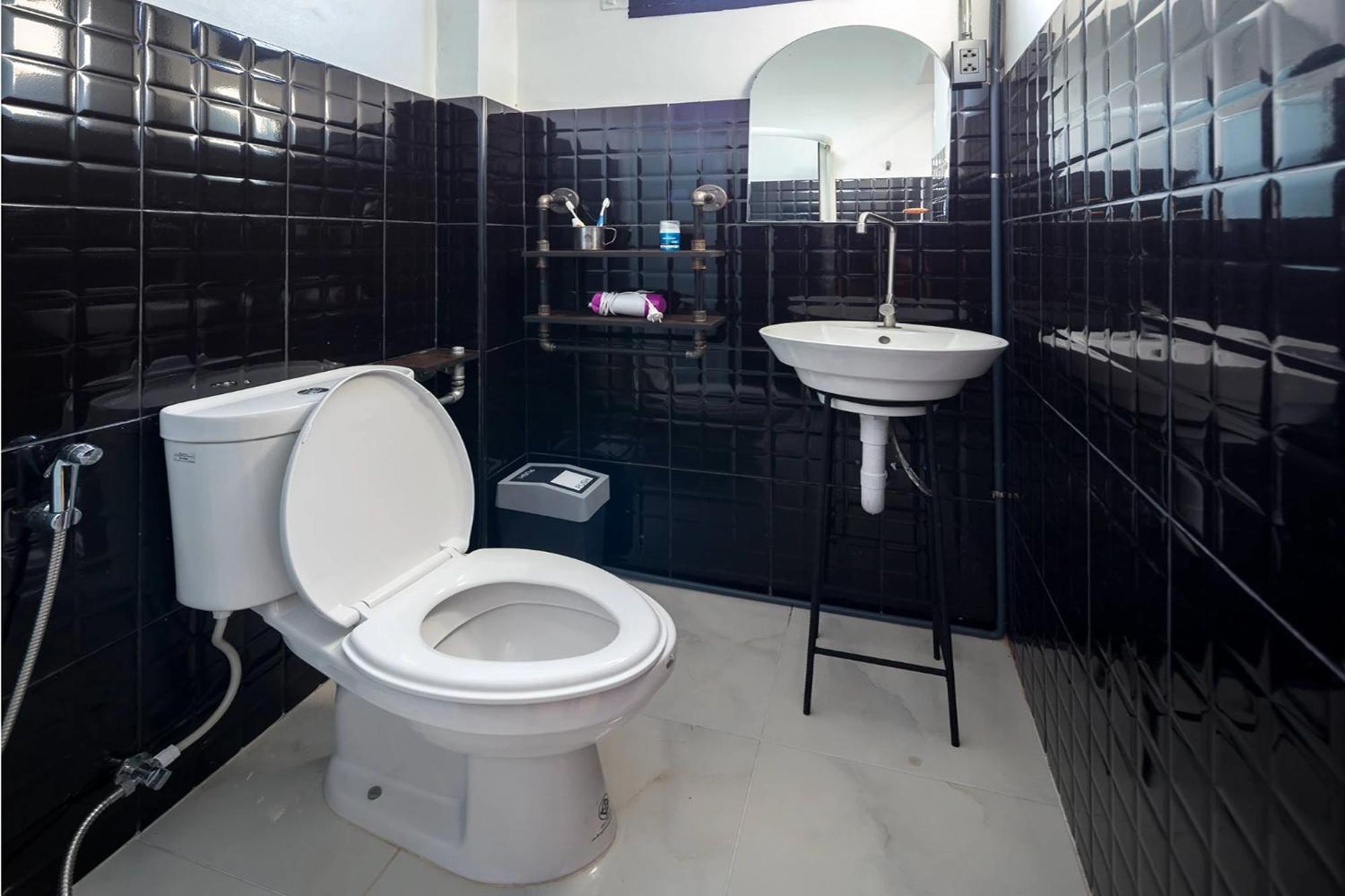 Yindee Travellers Lodge Nan Buitenkant foto
