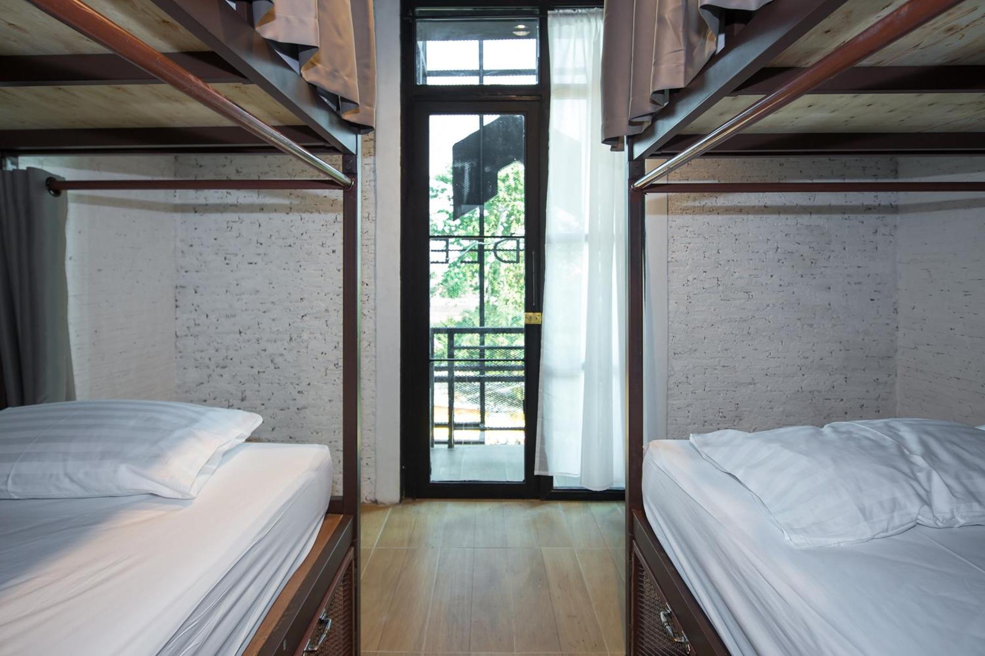 Yindee Travellers Lodge Nan Buitenkant foto